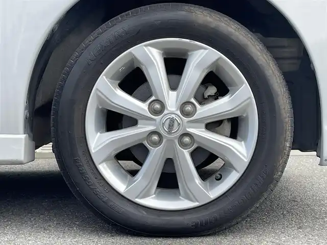 日産 デイズ ルークス ハイウェイスター Xターボ 和歌山県 2017(平29)年 4.6万km レモンライム/エアグレー 純正ナビ/アラウンドビューモニター/両側パワースライドドア/LEDヘッドライト/助手席回転リフトアップシート/LEDヘッドライト/フォグランプ/両側パワースライドドア/ツートンカラー/エマージェンシーブレーキ