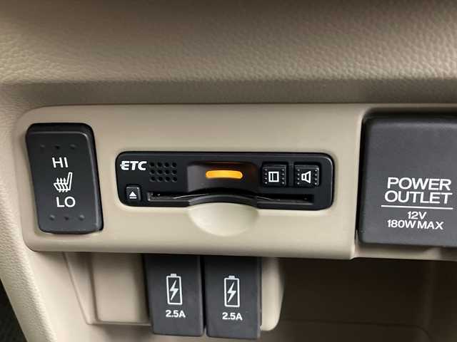 ホンダ Ｎ ＷＧＮ G SSコンフォートパッケージ 鹿児島県 2017(平29)年 4.4万km プレミアムアガットブラウンP あんしんパッケージ/・シティブレーキアクティブシステム（低速域衝突軽減ブレーキ+誤発進抑制機能）/・前席用i-サイドエアバッグシステム＋サイドカーテンエアバッグシステム/横滑り防止装置/運転席助手席シートヒーター/社外ナビ（AVIC-MR299）/FM/AM/BTオーディオ/フルセグTV/プッシュスタート/ETC/スペアキー/記録簿：R6/11/30/取扱説明書