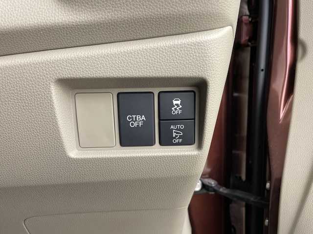 ホンダ Ｎ ＷＧＮ G SSコンフォートパッケージ 鹿児島県 2017(平29)年 4.4万km プレミアムアガットブラウンP あんしんパッケージ/・シティブレーキアクティブシステム（低速域衝突軽減ブレーキ+誤発進抑制機能）/・前席用i-サイドエアバッグシステム＋サイドカーテンエアバッグシステム/横滑り防止装置/運転席助手席シートヒーター/社外ナビ（AVIC-MR299）/FM/AM/BTオーディオ/フルセグTV/プッシュスタート/ETC/スペアキー/記録簿：R6/11/30/取扱説明書