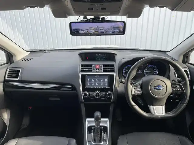 スバル レヴォーグ 1．6GT アイサイト 滋賀県 2015(平27)年 14.3万km クリスタルホワイトP 純正SDナビ/・AM/FM/・CD/DVD/・SD/USB/・Bluetooth/・フルセグTV/バックカメラ/ステアリングスイッチ/革巻きステアリング/パドルシフト/ETC/ミラー一体型前後ドラレコ/前席パワーシート/前席シートヒーター/運転席メモリーシート/オートマチックヘッドライト/LEDヘッドライト/フォグランプ/衝突軽減ブレーキ/レーンキープアシスト/先行車発進告知/アダプティブクルーズコントロール/電動格納ミラー/社外17インチアルミホイール/スマートキー×2