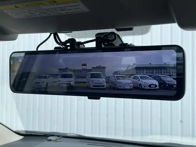 スバル レヴォーグ 1．6GT アイサイト 滋賀県 2015(平27)年 14.3万km クリスタルホワイトP 純正SDナビ/・AM/FM/・CD/DVD/・SD/USB/・Bluetooth/・フルセグTV/バックカメラ/ステアリングスイッチ/革巻きステアリング/パドルシフト/ETC/ミラー一体型前後ドラレコ/前席パワーシート/前席シートヒーター/運転席メモリーシート/オートマチックヘッドライト/LEDヘッドライト/フォグランプ/衝突軽減ブレーキ/レーンキープアシスト/先行車発進告知/アダプティブクルーズコントロール/電動格納ミラー/社外17インチアルミホイール/スマートキー×2