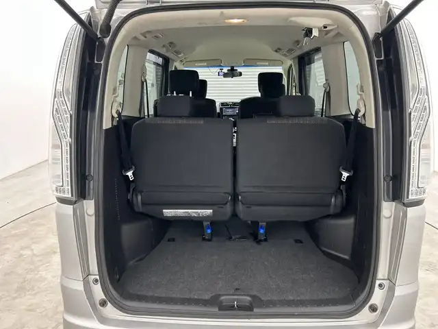 日産 セレナ ハイウェイスター Sハイブリッド 三重県 2015(平27)年 5.9万km ブリリアントシルバー /禁煙車//純正ナビ//衝突軽減//クルーズコントロール//車線逸脱警報//前方ドライブレコーダー//ETC//横滑り防止装置//革巻きステアリング//アイドリングストップ//純正フロアマット//スマートキー//プッシュスタート