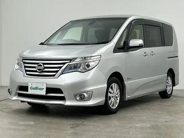日産 セレナ ハイウェイスター Sハイブリッド 三重県 2015(平27)年 5.9万km ブリリアントシルバー /禁煙車//純正ナビ//衝突軽減//クルーズコントロール//車線逸脱警報//前方ドライブレコーダー//ETC//横滑り防止装置//革巻きステアリング//アイドリングストップ//純正フロアマット//スマートキー//プッシュスタート