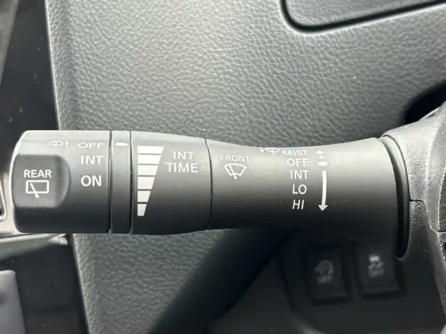 日産 セレナ ハイウェイスター Sハイブリッド 三重県 2015(平27)年 5.9万km ブリリアントシルバー /禁煙車//純正ナビ//衝突軽減//クルーズコントロール//車線逸脱警報//前方ドライブレコーダー//ETC//横滑り防止装置//革巻きステアリング//アイドリングストップ//純正フロアマット//スマートキー//プッシュスタート