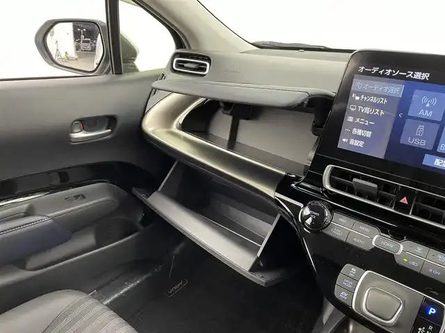 トヨタ アクア Z 大分県 2021(令3)年 2.2万km プラチナホワイトパールマイカ 純正ディスプレイオーディオ/フルセグ/BT/applecarplay/androidauto/ETC/バックカメラ/シートヒーター（D/N）/パワーシート（D）/ドラレコ前後/ステアリングヒーター/トヨタセーフティーセンス/衝突軽減ブレーキ/レーンキープアシスト/コーナーセンサー/標識認識機能/オートハイビーム/レーダークルーズ/モデリスタ（F/S/R）/AC100W