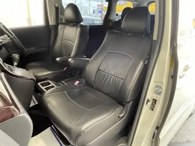 トヨタ ヴェルファイア 2．4Z 佐賀県 2012(平24)年 12.2万km ホワイトパールクリスタルシャイン （株）IDOMが運営する【じしゃロン佐賀店】の自社ローン専用車両になります。こちらは現金またはオートローンご利用時の価格です。自社ローンご希望の方は別途その旨お申し付けください。/HDDナビ/バックカメラ/Bluetooth/フルセグTV/ビルトインETC/フリップダウンモニター/両側パワースライドドア/HIDヘッドライト/オートライト/プッシュスタート