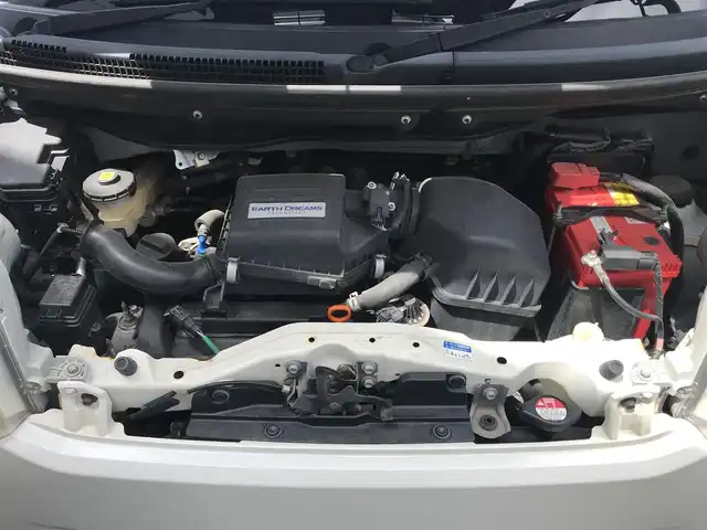 ホンダ Ｎ ＢＯＸ スラッシュ G Aパッケージ 栃木県 2015(平27)年 5.5万km プレミアムホワイトパールⅡ 株)IDOMが運営する【じしゃロン小山店】の自社ローン専用車両になります。こちらは現金またはオートローンご利用時の価格です。自社ローンご希望の方は別途その旨お申付け下さい//禁煙車/純正ワンセグナビ/（CD/DVD/AM/FMラジオ）/(Bluetooth)/スマートキー/プッシュスタート/バックカメラ/シティブレーキアクティブシステム/チップアップシート/ステアリングリモコン/電動格納ドアミラー/パワーウインドウー/オートライト
