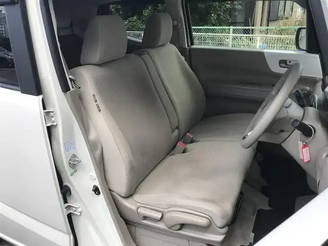 ホンダ Ｎ ＢＯＸ スラッシュ G Aパッケージ 栃木県 2015(平27)年 5.5万km プレミアムホワイトパールⅡ 株)IDOMが運営する【じしゃロン小山店】の自社ローン専用車両になります。こちらは現金またはオートローンご利用時の価格です。自社ローンご希望の方は別途その旨お申付け下さい//禁煙車/純正ワンセグナビ/（CD/DVD/AM/FMラジオ）/(Bluetooth)/スマートキー/プッシュスタート/バックカメラ/シティブレーキアクティブシステム/チップアップシート/ステアリングリモコン/電動格納ドアミラー/パワーウインドウー/オートライト