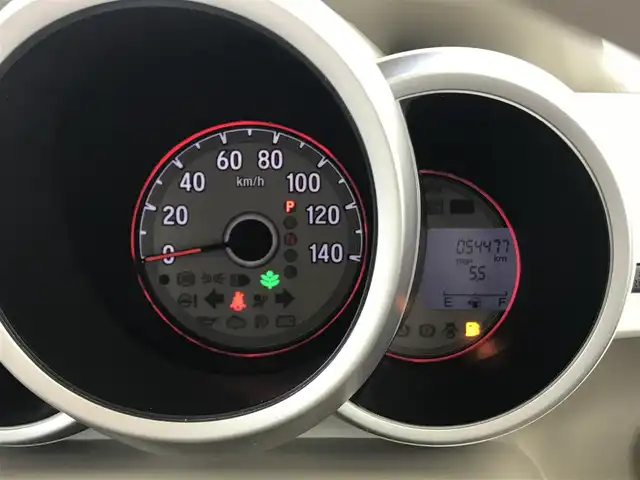 ホンダ Ｎ ＢＯＸ スラッシュ G Aパッケージ 栃木県 2015(平27)年 5.5万km プレミアムホワイトパールⅡ 株)IDOMが運営する【じしゃロン小山店】の自社ローン専用車両になります。こちらは現金またはオートローンご利用時の価格です。自社ローンご希望の方は別途その旨お申付け下さい//禁煙車/純正ワンセグナビ/（CD/DVD/AM/FMラジオ）/(Bluetooth)/スマートキー/プッシュスタート/バックカメラ/シティブレーキアクティブシステム/チップアップシート/ステアリングリモコン/電動格納ドアミラー/パワーウインドウー/オートライト