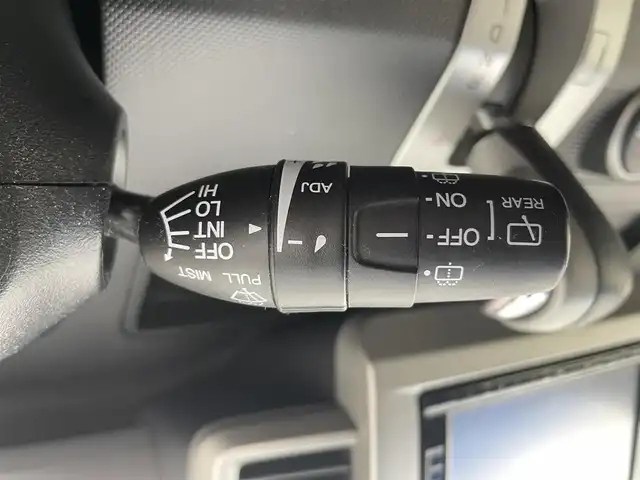 ホンダ フリード G プレミアムエディション 富山県 2016(平28)年 3.1万km ホワイトオーキッドパール 純正ナビ（AM/FM/CD/DVD/BT）/フルセグTV/バックカメラ/フリップダウンモニター/両側パワースライドドア/ハーフレザーシート/クルーズコントロール/スマートキー×2/HIDヘッドライト/横滑り防止装置/純正フロアマット