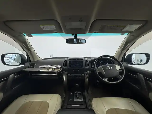 トヨタ ランドクルーザー AX 新潟県 2008(平20)年 8.6万km ホワイトパールクリスタルシャイン ４WD　/ディーラーOPナビ　/V8エンジン　/プッシュスタート　/クルーズコントロール　/ウッドコンビハンドル　/ハーフレザーシート　/フォグランプ　/ETC　/純正アルミホイール積み込み　/社外アルミホイール　/スペアキー