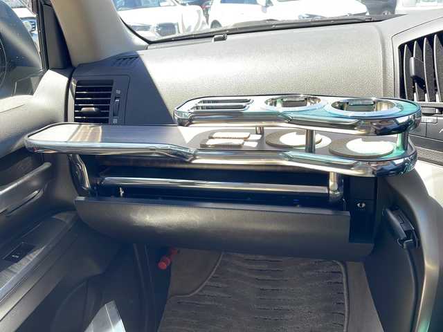トヨタ ランドクルーザー AX 新潟県 2008(平20)年 8.6万km ホワイトパールクリスタルシャイン ４WD　/ディーラーOPナビ/〈AM／FM／DVD〉/フルセグTV/V8エンジン/LEDライト/プッシュスタート　/クルーズコントロール　/ウッドコンビハンドル　/ハーフレザーシート　/フォグランプ　/ETC　/純正アルミホイール積載/社外アルミホイール　/スペアキー