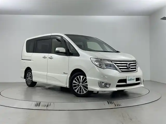 日産 セレナ HWS S HV Vセレ +Sefty 埼玉県 2015(平27)年 5.4万km ブリリアントホワイトパール 純正7型ナビ/（フルTV/AM/FM/CD/DVD/BT）/純正11型フリップモニター/クルーズコントロール/全方位カメラ/両側パワースライドドア/プッシュスタート/純正フロアマット/純正アルミホイール/パワーステアリング/パワーウィンドウ
