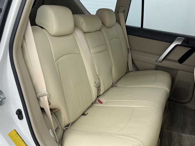 トヨタ ランドクルーザー プラド TX 宮城県 2019(令1)年 5.9万km ホワイトパールクリスタルシャイン Toyota Safety Sense /・プリクラッシュセーフティ/・レーンディパーチャーアラート/・オートマチックハイビーム/・レーダークルーズコントロール/純正7インチSDナビ/・BT.HDMI.SD.USB/バックカメラ/フルセグTV/ステアリングスイッチ/プッシュスタート/スマートキー×2/純正エンジンスターター/ビルトインETC2.0/純正ドライブレコーダー（F）/LEDヘッドライト/LEDフォグライト/純正フロアマット/社外16インチAW/ワイパーデアイサー/ダウンヒルアシスト/レザー調シートカバー/ドアバイザー