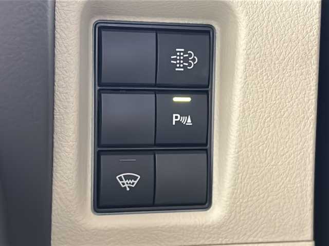 トヨタ ランドクルーザー プラド TX 宮城県 2019(令1)年 5.9万km ホワイトパールクリスタルシャイン Toyota Safety Sense /・プリクラッシュセーフティ/・レーンディパーチャーアラート/・オートマチックハイビーム/・レーダークルーズコントロール/純正7インチSDナビ/・BT.HDMI.SD.USB/バックカメラ/フルセグTV/ステアリングスイッチ/プッシュスタート/スマートキー×2/純正エンジンスターター/ビルトインETC2.0/純正ドライブレコーダー（F）/LEDヘッドライト/LEDフォグライト/純正フロアマット/社外16インチAW/ワイパーデアイサー/ダウンヒルアシスト/レザー調シートカバー/ドアバイザー