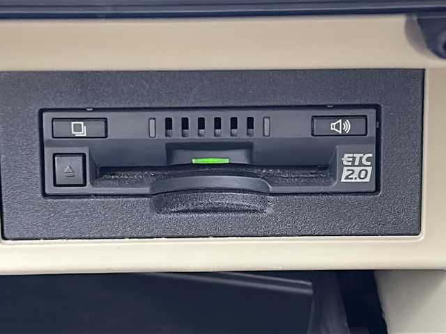 トヨタ ランドクルーザー プラド TX 宮城県 2019(令1)年 5.9万km ホワイトパールクリスタルシャイン Toyota Safety Sense /・プリクラッシュセーフティ/・レーンディパーチャーアラート/・オートマチックハイビーム/・レーダークルーズコントロール/純正7インチSDナビ/・BT.HDMI.SD.USB/バックカメラ/フルセグTV/ステアリングスイッチ/プッシュスタート/スマートキー×2/純正エンジンスターター/ビルトインETC2.0/純正ドライブレコーダー（F）/LEDヘッドライト/LEDフォグライト/純正フロアマット/社外16インチAW/ワイパーデアイサー/ダウンヒルアシスト/レザー調シートカバー/ドアバイザー