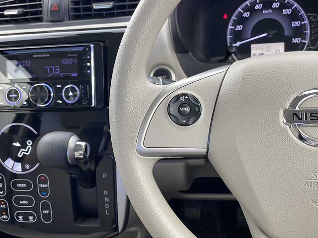 日産 デイズ X 栃木県 2019(平31)年 5.6万km ブラック 社外オーディオ/（CD/AM/FM/USB）/アラウンドビューモニター/コーナーセンサー/ドライブレコーダー/シートヒーター（D席）/プリクラッシュブレーキ/電格ウィンカーミラー/アイドリングストップ/電格ウィンカーミラー/純正フロアマット/純正ドアバイザー/社外14インチアルミホイール/プッシュスタート/スペアキー×１/取扱説明書