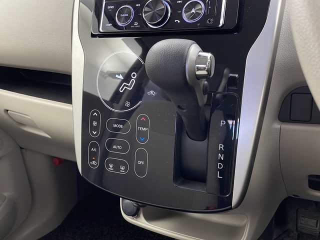 日産 デイズ X 栃木県 2019(平31)年 5.6万km ブラック 社外オーディオ/（CD/AM/FM/USB）/アラウンドビューモニター/コーナーセンサー/ドライブレコーダー/シートヒーター（D席）/プリクラッシュブレーキ/電格ウィンカーミラー/アイドリングストップ/電格ウィンカーミラー/純正フロアマット/純正ドアバイザー/社外14インチアルミホイール/プッシュスタート/スペアキー×１/取扱説明書