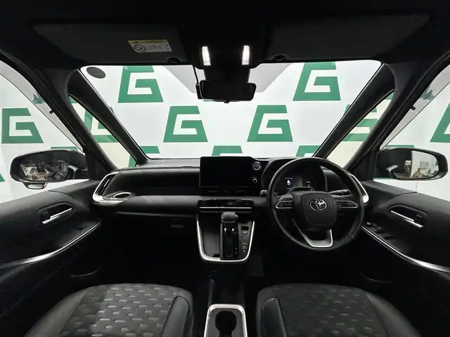 トヨタ ヴォクシー ハイブリッド S－Z 鹿児島県 2022(令4)年 3.8万km グリッターブラックガラスフレーク ワンオーナー/純正10.5インチディスプレイオーディオPlus/純正13.2インチ有機ELディスプレイ/バックカメラ/快適利便パッケージ/ドライビングサポートパッケージ/ブラインドスポットモニター/アドバンスドドライブ/パーキングサポートブレーキ/プロジェクター式LEDヘッドランプ/アダプティブハイビームシステム/両側パワースライドドア/純正ドライブレコーダー/純正ETC2.0/純正フロアマット/保証書/取説書