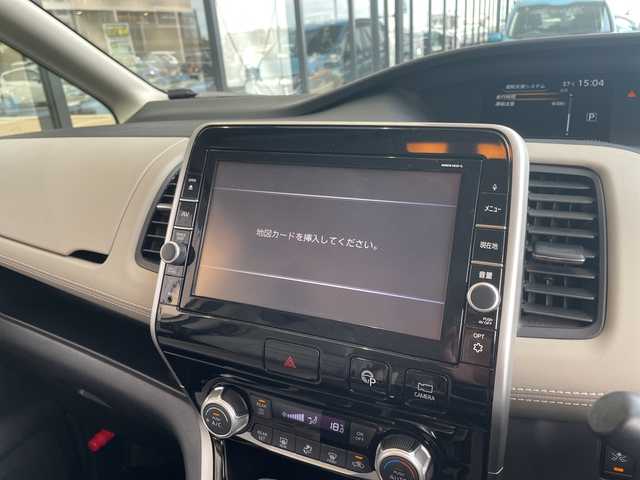 日産 セレナ ハイウェイスター 愛知県 2016(平28)年 6.6万km カシミヤグレージュ 2トーン プロパイロット/純正9インチSDナビ（地図SDカード無し）/フリップダウンモニター/全方位カメラ/両側パワースライドドア/クルーズコントロール/イージーオープン機能/コーナーセンサー/純正アルミホイール/LEDヘッドライト/インテリジェントミラー/リアオートエアコン/ETC/衝突被害軽減ブレーキ/フルセグTV/CD DVD/Bluetooth/ステアリングスイッチ/スマートキー/プッシュスタート