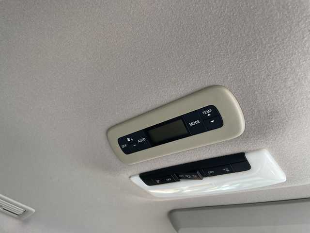 日産 セレナ ハイウェイスター 愛知県 2016(平28)年 6.6万km カシミヤグレージュ 2トーン プロパイロット/純正9インチSDナビ（地図SDカード無し）/フリップダウンモニター/全方位カメラ/両側パワースライドドア/クルーズコントロール/イージーオープン機能/コーナーセンサー/純正アルミホイール/LEDヘッドライト/インテリジェントミラー/リアオートエアコン/ETC/衝突被害軽減ブレーキ/フルセグTV/CD DVD/Bluetooth/ステアリングスイッチ/スマートキー/プッシュスタート