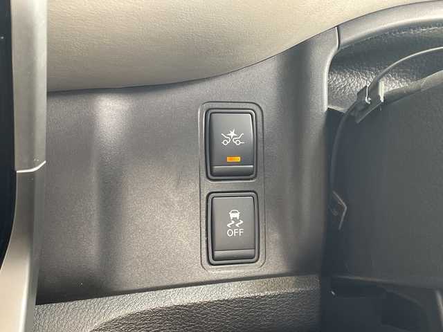 日産 セレナ ハイウェイスター 愛知県 2016(平28)年 6.6万km カシミヤグレージュ 2トーン プロパイロット/純正9インチSDナビ（地図SDカード無し）/フリップダウンモニター/全方位カメラ/両側パワースライドドア/クルーズコントロール/イージーオープン機能/コーナーセンサー/純正アルミホイール/LEDヘッドライト/インテリジェントミラー/リアオートエアコン/ETC/衝突被害軽減ブレーキ/フルセグTV/CD DVD/Bluetooth/ステアリングスイッチ/スマートキー/プッシュスタート