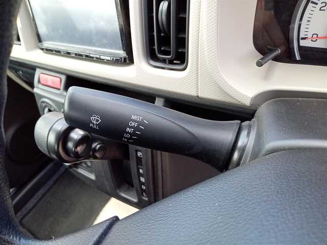 スズキ アルト L 福井県 2020(令2)年 2万km スペリアホワイト 社外メモリナビ（MDV-D207）/・（CD/FM/AM/AUX）/バックカメラ/D席シートヒーター/純正フロアマット/リモコンキー