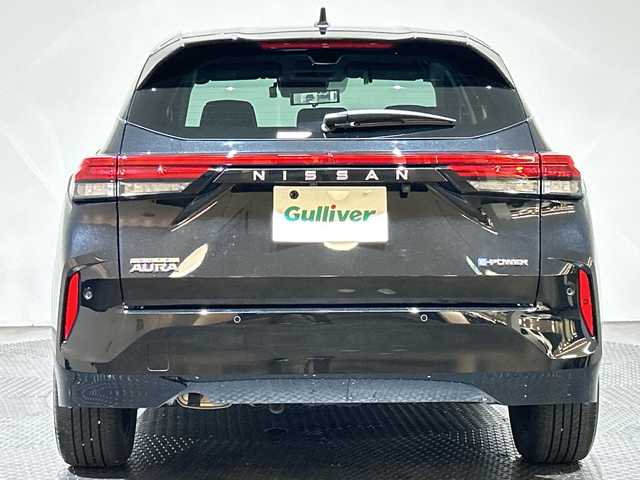日産 オーラ 愛媛県 2022(令4)年 2.7万km 黒 純正9型ナビ/プロパイロット/フルセグテレビ/バックカメラ/全周囲カメラ/衝突被害軽減ブレーキ/BOSEサウンドシステム/ETC2.0/ワイヤレス充電/シートヒーター/ステアリングヒーター/HDMI/ブラインドスポットモニター/Bluetooth/ドライブレコーダー/合皮シート/カラーコードGAT