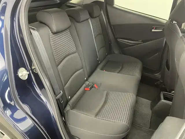 マツダ デミオ 13S 埼玉県 2018(平30)年 6.3万km ディープクリスタルブルーマイカ 純正ナビ　３６０度ビューモニター　ＢＳＭ　ＥＴＣ　前後ドライブレコーダー　スマートシティブレーキサポート　ミラー一体型ドラレコ　シートヒーター　オートライト　ＬＥＤヘッドライト　地デジフルセグ