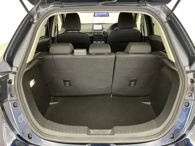 マツダ デミオ 13S 埼玉県 2018(平30)年 6.3万km ディープクリスタルブルーマイカ 純正ナビ　３６０度ビューモニター　ＢＳＭ　ＥＴＣ　前後ドライブレコーダー　スマートシティブレーキサポート　ミラー一体型ドラレコ　シートヒーター　オートライト　ＬＥＤヘッドライト　地デジフルセグ