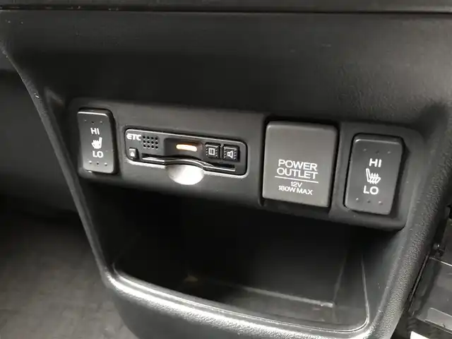 ホンダ Ｎ ＢＯＸ カスタム SSパッケージ 栃木県 2016(平28)年 8.9万km クリスタルブラックパール 株)IDOMが運営する【じしゃロン小山店】の自社ローン専用車両になります。こちらは現金またはオートローンご利用時の価格です。自社ローンご希望の方は別途その旨お申付け下さい//禁煙車/社外フルセグナビ/（CD/DVD/AM/FMラジオ）/(Bluetooth)/スマートキー/プッシュスタート/バックカメラ/ＥＴＣ/片側パワースライドドア/チップアップシート/シートヒーター/アイドリングストップ/電動格納ドアミラー/パワーウインドウ/オートライト