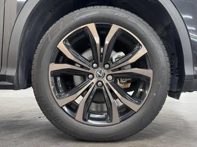 レクサス ＲＸ 450h バージョンL 三重県 2019(令1)年 3万km グラファイトブラックガラスフレーク ハイブリッド/FF/MTモード付フロアCVT/12.3型ナビ（AM/FM/CD/DVD/SDREC/SD/USB/Bluetooth/Miracast/AUX/TV）/パノラミックビューモニター/【OP】マークレビンソン プレミアムサラウンドサウンドシステム/ドライブレコーダー 前後/ETC2.0/LEXUS Safety System＋/●プリクラッシュセーフティ/●レーンキーピングアシスト/●レーダークルコン（全車速追従機能付）/●オートハイビーム/・ブラインドスポットモニター＆リヤクロストラフィックアラート・オートブレーキ/・ロードサインアシスト/・先行車発進告知機能/・【OP】ITS Connect/装備/・セミアニリン本革シート（黒）/・メモリー＆4way電動ランバーサポート付10wayパワーシート（D/N）/・セカンドパワーシート/・シートヒーター（D/N/2nd左右）＆ベンチレーション（D/N）/・ステアリングヒーター/・タッチレスパワーバックドア/・AC100Vコンセント（100W）/・カラーヘッドアップディスプレイ/・3眼LED/・左右独立オートエアコン/・【OP】純正20インチ×8J ブロンズ・カラード切削光輝アルミホイール/・スマートキーx1/など