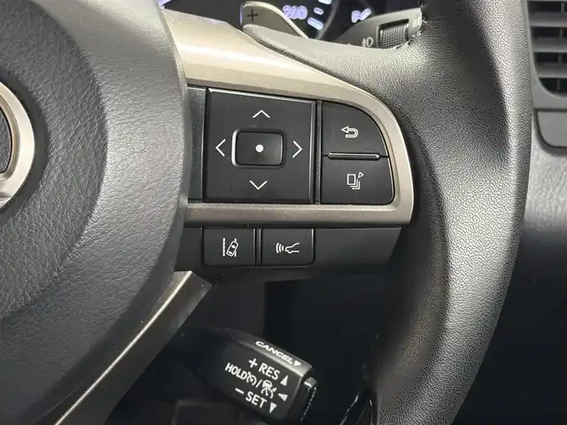 レクサス ＲＸ 450h バージョンL 三重県 2019(令1)年 3万km グラファイトブラックガラスフレーク ハイブリッド/FF/MTモード付フロアCVT/12.3型ナビ（AM/FM/CD/DVD/SDREC/SD/USB/Bluetooth/Miracast/AUX/TV）/パノラミックビューモニター/【OP】マークレビンソン プレミアムサラウンドサウンドシステム/ドライブレコーダー 前後/ETC2.0/LEXUS Safety System＋/●プリクラッシュセーフティ/●レーンキーピングアシスト/●レーダークルコン（全車速追従機能付）/●オートハイビーム/・ブラインドスポットモニター＆リヤクロストラフィックアラート・オートブレーキ/・ロードサインアシスト/・先行車発進告知機能/・【OP】ITS Connect/装備/・セミアニリン本革シート（黒）/・メモリー＆4way電動ランバーサポート付10wayパワーシート（D/N）/・セカンドパワーシート/・シートヒーター（D/N/2nd左右）＆ベンチレーション（D/N）/・ステアリングヒーター/・タッチレスパワーバックドア/・AC100Vコンセント（100W）/・カラーヘッドアップディスプレイ/・3眼LED/・左右独立オートエアコン/・【OP】純正20インチ×8J ブロンズ・カラード切削光輝アルミホイール/・スマートキーx1/など