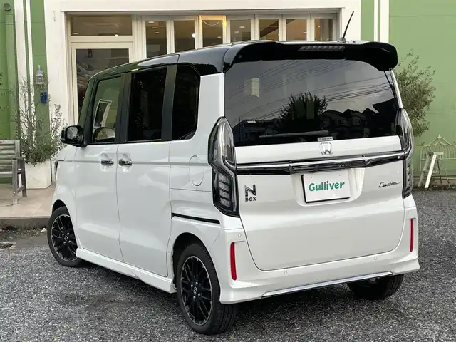 ホンダ Ｎ ＢＯＸ カスタム L ターボ コーディネートスタイル 埼玉県 2021(令3)年 3.3万km パールⅡ ワンオーナー車/社外９インチナビTV/バックカメラ/前後ドラレコ/ビルトインETC/レザーシート/前席シートヒーター/両側パワースライドドア/LEDヘッドライト/レーダークルーズコントロール/ホンダセンシング/純正15インチAW/プッシュスタート/スマートキーｘ２/保証書付整備手帳/取扱説明書