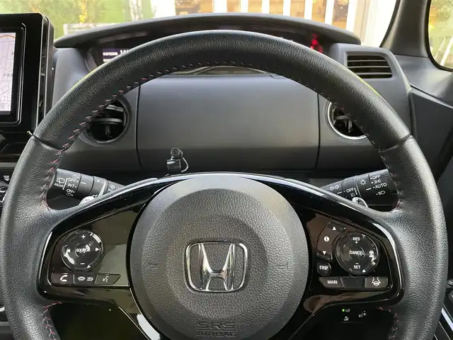 ホンダ Ｎ ＢＯＸ カスタム L ターボ コーディネートスタイル 埼玉県 2021(令3)年 3.3万km パールⅡ ワンオーナー車/社外９インチナビTV/バックカメラ/前後ドラレコ/ビルトインETC/レザーシート/前席シートヒーター/両側パワースライドドア/LEDヘッドライト/レーダークルーズコントロール/ホンダセンシング/純正15インチAW/プッシュスタート/スマートキーｘ２/保証書付整備手帳/取扱説明書