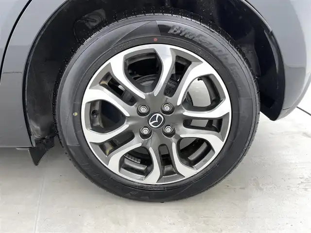 マツダ デミオ XD ツーリング 福井県 2015(平27)年 5.5万km ジェットブラックマイカ ディーゼル/純正マツダコネクトナビ/CD/DVD/フルセグTV/Bluetooth/USB/AM/FM/バックカメラ/衝突軽減ブレーキ/ETC/革巻きステアリング/ステアリングリモコン/ステアリングチルド機構/オートライト/フォグランプ/電動格納式ミラー/リアワイパー/社外シートカバー