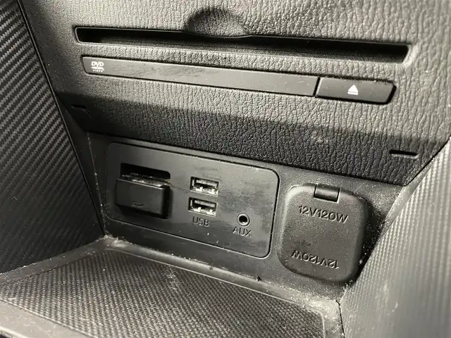 マツダ デミオ XD ツーリング 福井県 2015(平27)年 5.5万km ジェットブラックマイカ ディーゼル/純正マツダコネクトナビ/CD/DVD/フルセグTV/Bluetooth/USB/AM/FM/バックカメラ/衝突軽減ブレーキ/ETC/革巻きステアリング/ステアリングリモコン/ステアリングチルド機構/オートライト/フォグランプ/電動格納式ミラー/リアワイパー/社外シートカバー