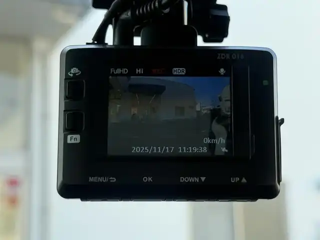 スバル ＢＲＺ S 愛知県 2015(平27)年 4.8万km クリスタルブラックシリカ /禁煙車//D型//6速ＭＴ//ＳＴＩフロントアンダースポイラー//ＳＴＩサイドアンダースポイラー//ＳＴＩリヤサイドアンダースポイラー//CUSCOフロントストラットバー//柿本改サクションパイプ//LEDデイライナー//ハーフレザーシート//シートヒーター//社外メモリナビ//フルセグ//AM/FM/CD/DVD/BD/SD/BT/USB/iPod//Memory music/HDMI/VTR/Android Auto//バックカメラ//ＥＴＣ//前後ドライブレコーダー//純正17AW//VSCスポーツモード//ＴＲＣ//トルセンLSD//フルフロアアンダーカバー//クルーズコントロール//大型マフラーカッター//サウンドクリエーター//バイキセノンオートライト/フォグランプ//電動格納ミラー//純正フロアマット//サブウーファー ＡＬＰＡＩＮ SWD-1600//スマートキー//プッシュスタート//取扱説明書//ディーラー記録簿