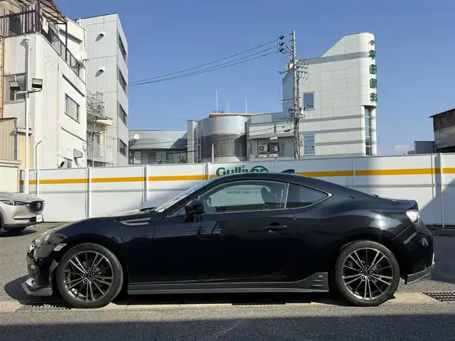 スバル ＢＲＺ S 愛知県 2015(平27)年 4.8万km クリスタルブラックシリカ /禁煙車//D型//6速ＭＴ//ＳＴＩフロントアンダースポイラー//ＳＴＩサイドアンダースポイラー//ＳＴＩリヤサイドアンダースポイラー//CUSCOフロントストラットバー//柿本改サクションパイプ//LEDデイライナー//ハーフレザーシート//シートヒーター//社外メモリナビ//フルセグ//AM/FM/CD/DVD/BD/SD/BT/USB/iPod//Memory music/HDMI/VTR/Android Auto//バックカメラ//ＥＴＣ//前後ドライブレコーダー//純正17AW//VSCスポーツモード//ＴＲＣ//トルセンLSD//フルフロアアンダーカバー//クルーズコントロール//大型マフラーカッター//サウンドクリエーター//バイキセノンオートライト/フォグランプ//電動格納ミラー//純正フロアマット//サブウーファー ＡＬＰＡＩＮ SWD-1600//スマートキー//プッシュスタート//取扱説明書//ディーラー記録簿