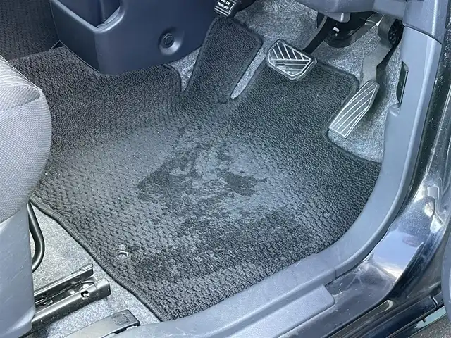 スズキ ワゴンＲ スティングレー X 香川県 2013(平25)年 9.5万km ブルーイッシュブラックパール3 エクリプス7型ナビ/・CD/DVD/・フルセグTV/・iPod接続/純正14インチアルミ/アイドリングストップ/HIDオートヘッドライト/フォグランプ/スマートキー/プッシュスタート