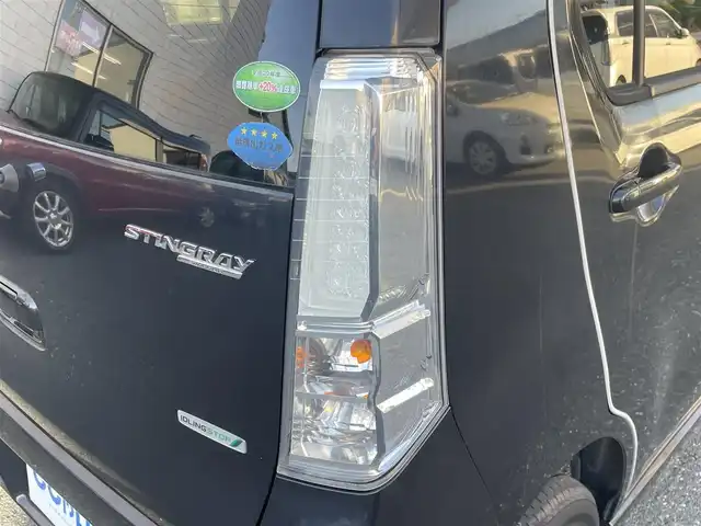 スズキ ワゴンＲ スティングレー X 愛知県 2013(平25)年 9.5万km ブルーイッシュブラックパール3 (株)IDOMが運営する【じしゃロン豊川店】の自社ローン対象車両になります。こちらは現金ご利用時の価格です。自社ローンご希望の方は別途その旨お申付け下さい。/ 社外メモリナビ/　〇 CD再生機能/　〇 フルセグTV/ ETC/ 革巻ステアリング/ フロアマット