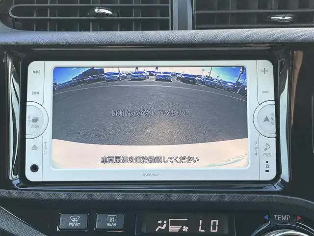トヨタ アクア G G’s 奈良県 2015(平27)年 4.3万km ライムホワイトパールクリスタルシャイン 純正7インチナビ（NSCP-W62）/クルーズコントロール/バックカメラ/横滑り防止/ハーフレザーシート/前席シートヒーター/オートライト/LEDヘッドライト/電動格納ミラー/後方ドライブレコーダー/ETC/純正17インチAW/保証書/取り扱い説明書/スペアキーX1