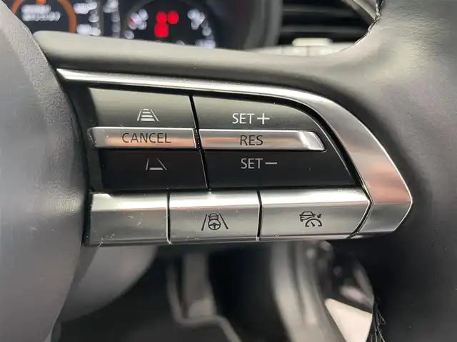 マツダ マツダ３セダン 20S プロアクティブ ツーリングS 鹿児島県 2023(令5)年 1.3万km マシーングレープレミアムM 禁煙車/アラウンドビューモニター/ブラインドスポットモニター/純正ナビ/　フルセグTV/　AppleCarplay/　AndroidAuto/　DVD/CD/　Bluetooth/　HDMI端子/前後ドライブレコーダー/ETC/電動パーキングブレーキ/オートブレーキホールド/ステアリングヒーター/運転席パワーシート/ドライビングポジションメモリー/前席シートヒーター/純正アルミホイール/電動格納ミラー/LEDヘッドライト