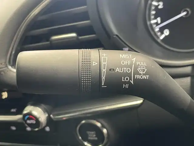 マツダ マツダ３セダン 20S プロアクティブ ツーリングS 鹿児島県 2023(令5)年 1.3万km マシーングレープレミアムM 禁煙車/アラウンドビューモニター/ブラインドスポットモニター/純正ナビ/　フルセグTV/　AppleCarplay/　AndroidAuto/　DVD/CD/　Bluetooth/　HDMI端子/前後ドライブレコーダー/ETC/電動パーキングブレーキ/オートブレーキホールド/ステアリングヒーター/運転席パワーシート/ドライビングポジションメモリー/前席シートヒーター/純正アルミホイール/電動格納ミラー/LEDヘッドライト