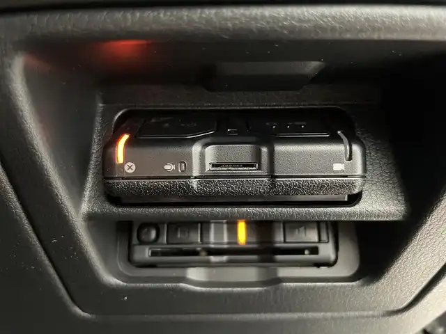 マツダ マツダ３セダン 20S プロアクティブ ツーリングS 鹿児島県 2023(令5)年 1.3万km マシーングレープレミアムM 禁煙車/アラウンドビューモニター/ブラインドスポットモニター/純正ナビ/　フルセグTV/　AppleCarplay/　AndroidAuto/　DVD/CD/　Bluetooth/　HDMI端子/前後ドライブレコーダー/ETC/電動パーキングブレーキ/オートブレーキホールド/ステアリングヒーター/運転席パワーシート/ドライビングポジションメモリー/前席シートヒーター/純正アルミホイール/電動格納ミラー/LEDヘッドライト