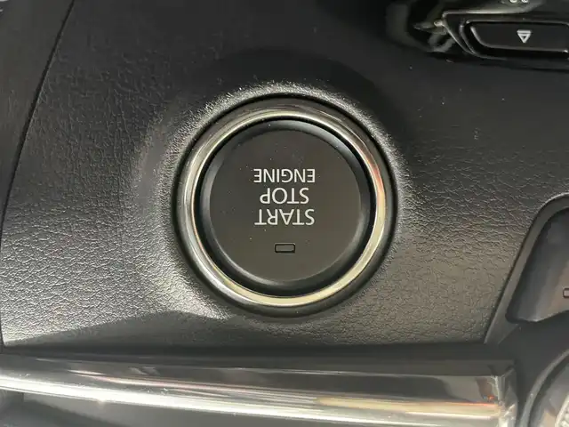 マツダ マツダ３セダン 20S プロアクティブ ツーリングS 鹿児島県 2023(令5)年 1.3万km マシーングレープレミアムM 禁煙車/アラウンドビューモニター/ブラインドスポットモニター/純正ナビ/　フルセグTV/　AppleCarplay/　AndroidAuto/　DVD/CD/　Bluetooth/　HDMI端子/前後ドライブレコーダー/ETC/電動パーキングブレーキ/オートブレーキホールド/ステアリングヒーター/運転席パワーシート/ドライビングポジションメモリー/前席シートヒーター/純正アルミホイール/電動格納ミラー/LEDヘッドライト