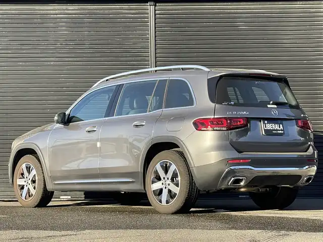 メルセデス・ベンツ Ｍ・ベンツ ＧＬＢ２００ｄ 4マチック 山梨県 2023(令5)年 1万km グレー