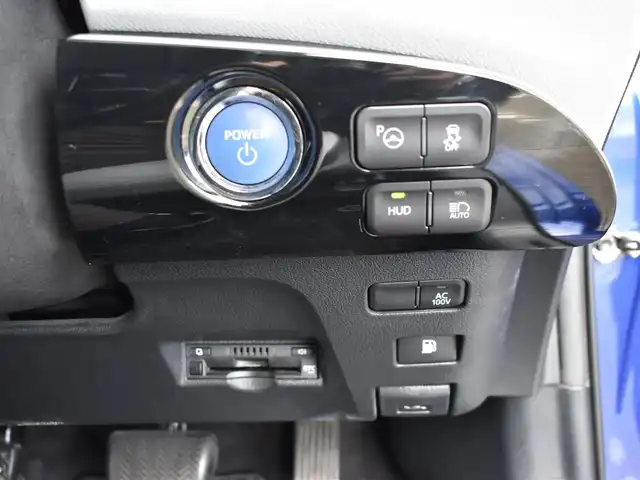 トヨタ プリウス A プレミアム　ツーリングセレ 福岡県 2018(平30)年 8万km ダークブルーマイカM トヨタセーフティセンス/純正9インチメモリナビ/フルセグ/CD/DVD/BT/HDMI/バックカメラ/純正LEDヘッドライト/純正17インチアルミホイール/純正ドライブレコーダー/合皮レザーシート/レーダークルーズコントロール/ブラインドスポットモニター/クリアランスソナー/ヘッドライトアップディスプレイ/前席シートヒーター/D席パワーシート/ステアリングリモコン/ビルトインETC