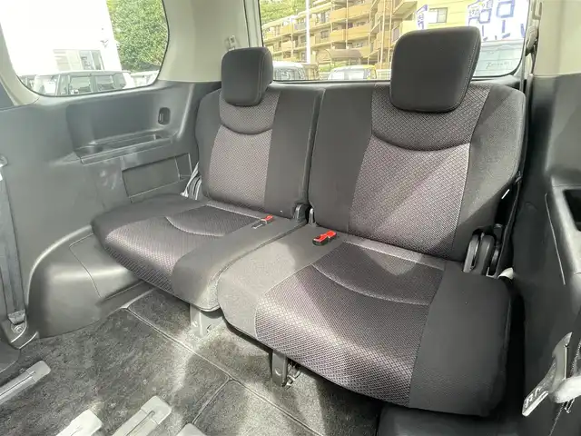 日産 セレナ ハイウェイS G Sハイブリッド 兵庫県 2012(平24)年 9.2万km ブリリアントホワイトパール (株)IDOMが運営する【じしゃロン神戸名谷店】の自社ローン専用車両になりますこちらは現金またはオートローンご利用時の価格です。自社ローンご希望の方は別途その旨お申付け下さい。/ナビ(HM512D-W)/TV/CD/DVD/Bluetooth/ETC/バックカメラ/クルーズコントロール/両側パワースライドドア/フリップダウンモニター/純正フロアマット/純正アルミホイール/ドアバイザー/オートライト/フォグライト/取扱説明書/保証書/スペアキー×１