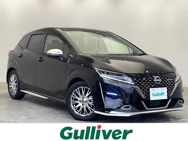 日産 ノート オーテック 栃木県 2021(令3)年 4.2万km 黒 純正ナビ/（フルセグ/Bluetooth/USB）/全方位カメラ/プロパイロット/エマージェンシーブレーキシステム/コーナーセンサー/ビルトインETC/前方ドラレコ/禁煙車/デジタルインナーミラー/オートライト/LEDヘッドライト/横滑り防止装置/フォグランプ/スマートキー/プッシュスタート/ステアリングスイッチ/電動格納ミラー/ウインカーミラー/純正アルミホイール/純正フロアマット